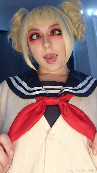 Nerdily Nakenläckor OnlyFans Foto 15