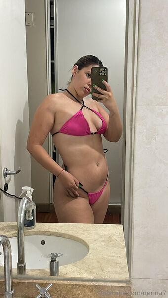 nerina7 Nakenläckor OnlyFans Foto 5