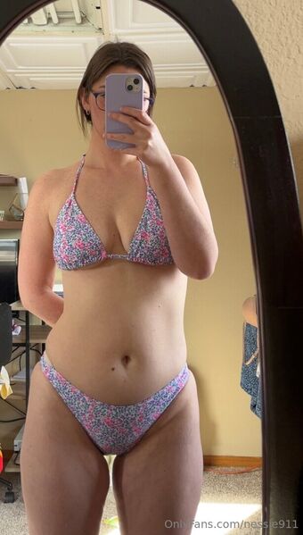 nessie911 Nakenläckor OnlyFans Foto 37
