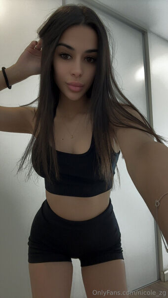 nicole_zg Nakenläckor OnlyFans Foto 15
