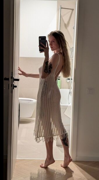 NikkiDreams Nakenläckor OnlyFans Foto 15
