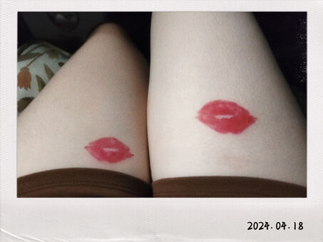 Nixi Asmr Nakenläckor OnlyFans Foto 3