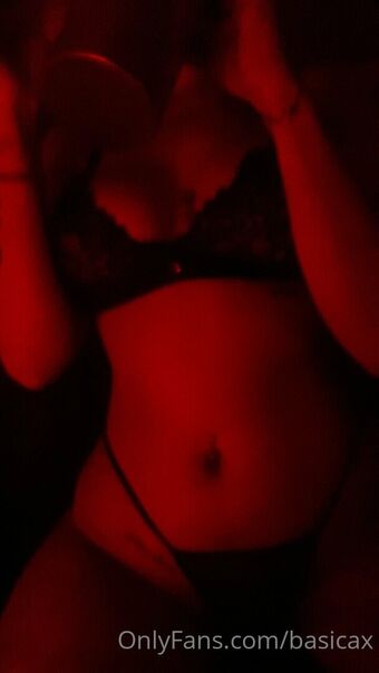 Noe Basicax Basicax Nakenläckor OnlyFans Foto 19