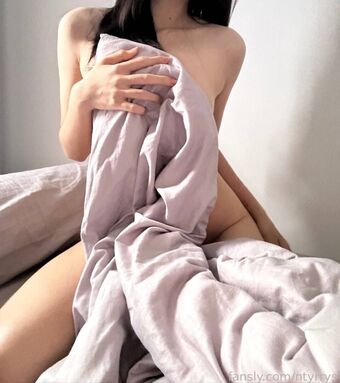 ntyrrys Nakenläckor OnlyFans Foto 3