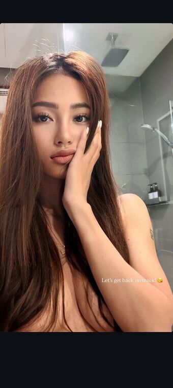 Nurlynnazureen Nakenläckor OnlyFans Foto 56