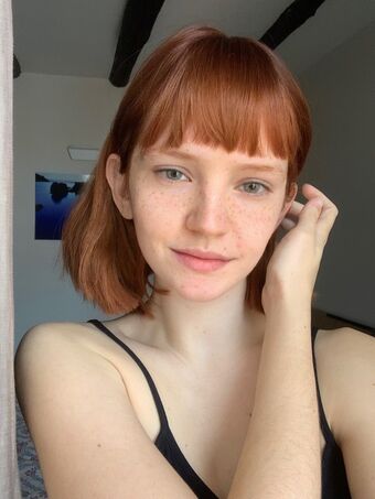 Nyla.mi Nakenläckor OnlyFans Foto 17
