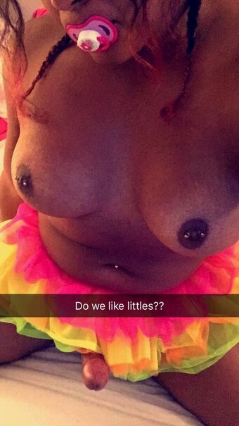 Nyla Rose Nakenläckor OnlyFans Foto 139
