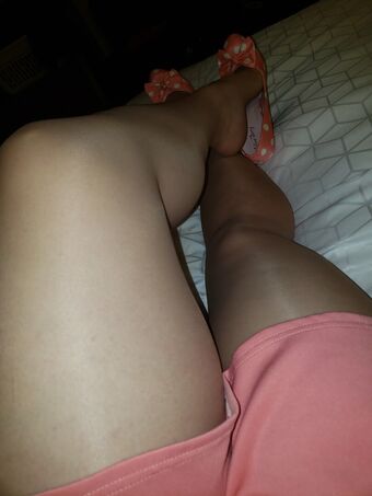 Nylonsandsocks Nakenläckor OnlyFans Foto 211