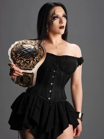 Nyybaybie Bambi Nakenläckor OnlyFans Foto 318