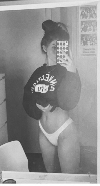 OliviacShaffer Nakenläckor OnlyFans Foto 11