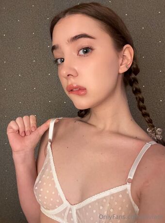 oliviaoi Nakenläckor OnlyFans Foto 14