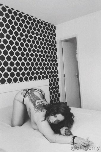 Omgemy Nakenläckor OnlyFans Foto 18