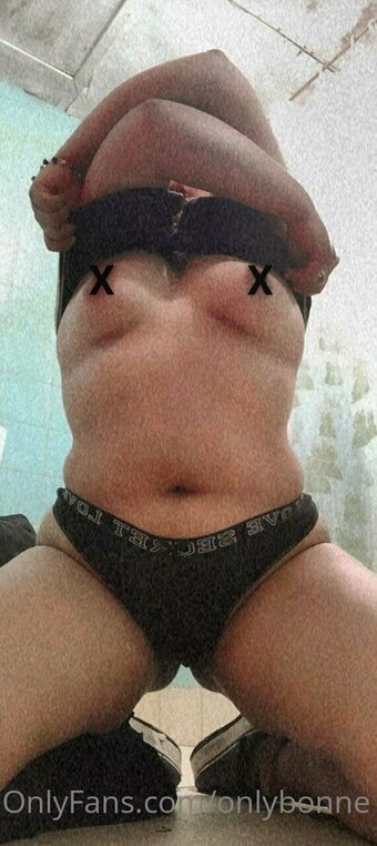 onlybonne Nakenläckor OnlyFans Foto 3