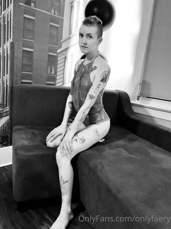 onlyfaery Nakenläckor OnlyFans Foto 17