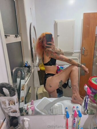 onlyshopping Nakenläckor OnlyFans Foto 1