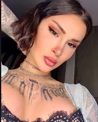 ozdndmla Nakenläckor OnlyFans Foto 12