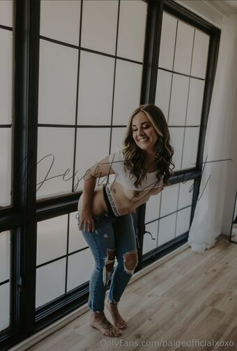 paigeofficialxoxo