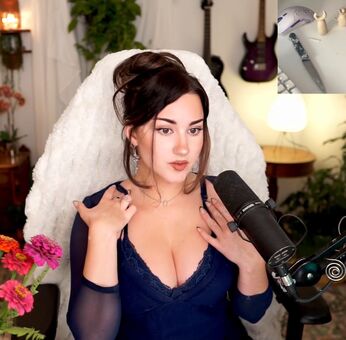 PalmBee Nakenläckor OnlyFans Foto 10