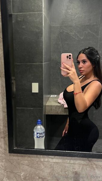 paula_flores