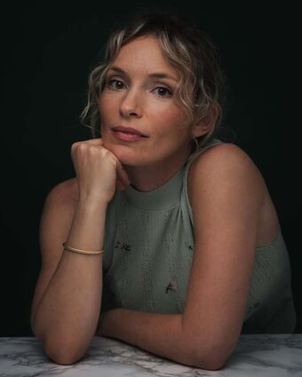 Perdita Weeks Nakenläckor OnlyFans Foto 4