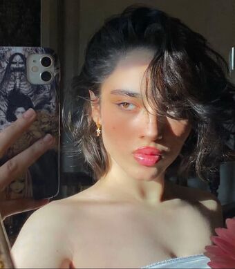 Persian Nakenläckor OnlyFans Foto 63