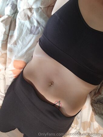 petiteblondedaisy