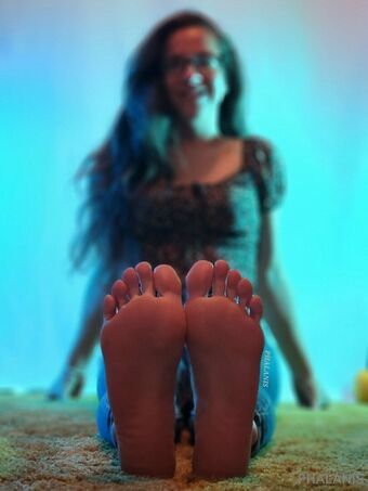 phalanis Nakenläckor OnlyFans Foto 12