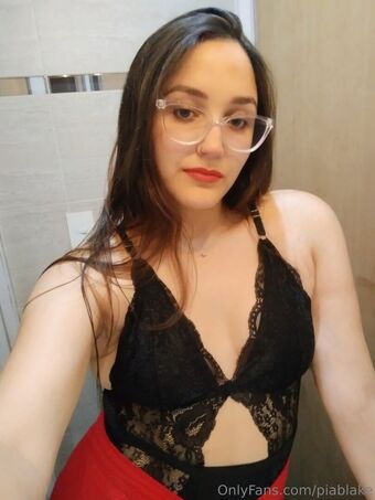 piablake Nakenläckor OnlyFans Foto 17