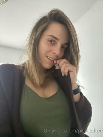 picklesfree Nakenläckor OnlyFans Foto 15