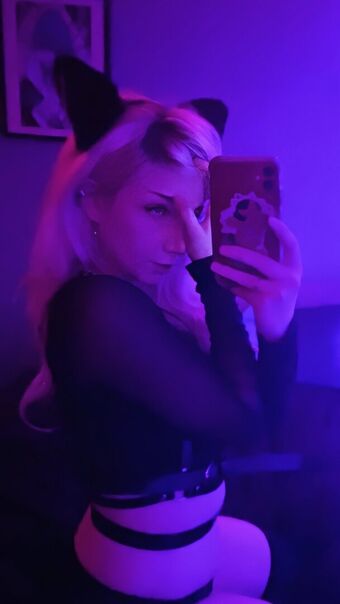 pinkharm Nakenläckor OnlyFans Foto 22