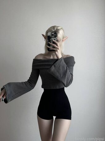 pipsi Nakenläckor OnlyFans Foto 20