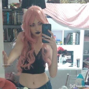 pixelallie Nakenläckor OnlyFans Foto 17