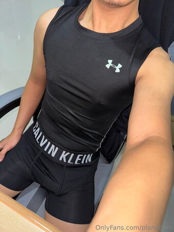planethim Nakenläckor OnlyFans Foto 5