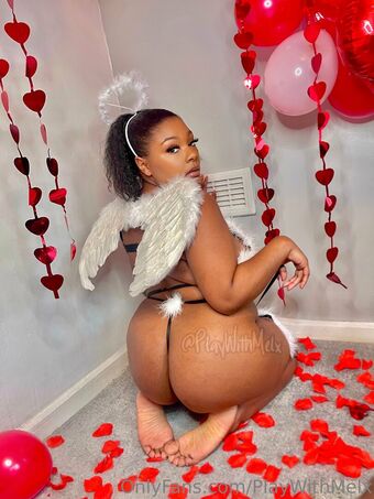 playwithmelx Nakenläckor OnlyFans Foto 3