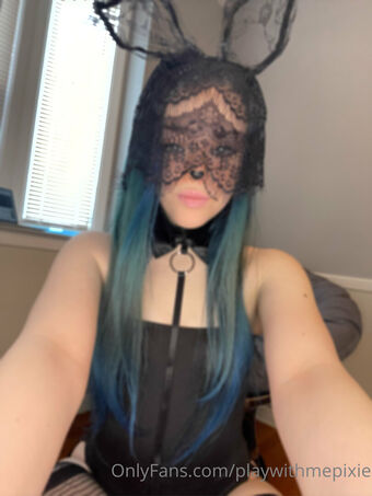 playwithmepixie Nakenläckor OnlyFans Foto 20