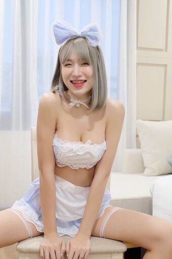 Ploymuay Nakenläckor OnlyFans Foto 15