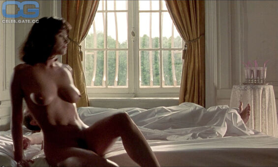 Polly Walker