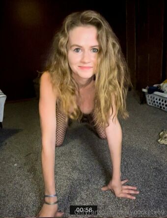 pollypocketx69 Nakenläckor OnlyFans Foto 15