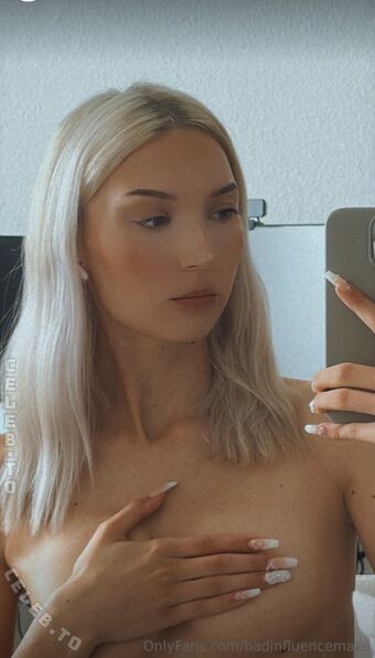 Poloblondie