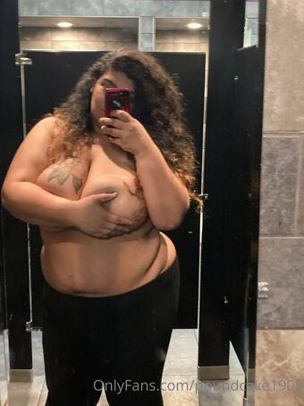 poundcake1908 Nakenläckor OnlyFans Foto 39