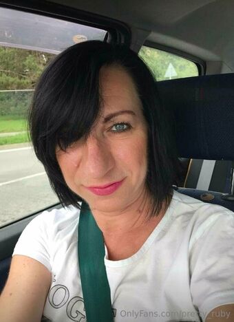 pretty_ruby Nakenläckor OnlyFans Foto 26