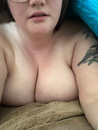 pretty38h Nakenläckor OnlyFans Foto 8