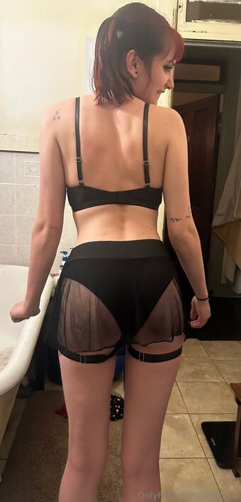 prettycai Nakenläckor OnlyFans Foto 4