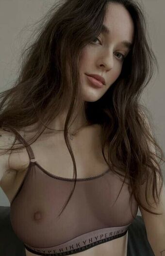 pretylittlething Nakenläckor OnlyFans Foto 172