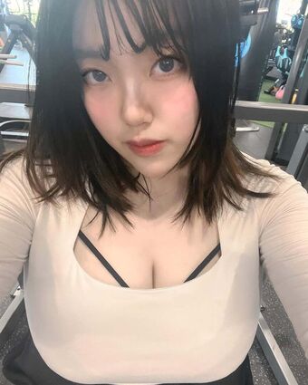 Prisearl Nakenläckor OnlyFans Foto 17