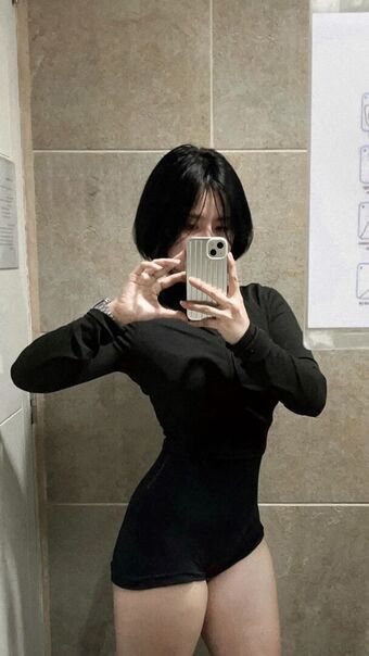 prototypxeve Nakenläckor OnlyFans Foto 4