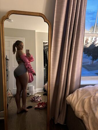 pumasupremacy Nakenläckor OnlyFans Foto 28