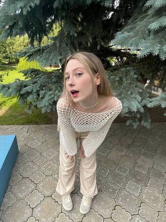 pumpur Nakenläckor OnlyFans Foto 7
