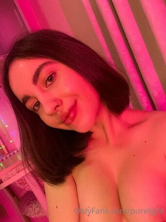 Purelight Nakenläckor OnlyFans Foto 20