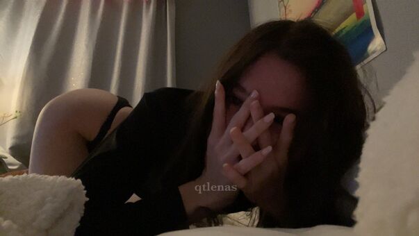 qtlenas Nakenläckor OnlyFans Foto 2